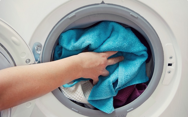 quần áo giặt máy bị bẩn